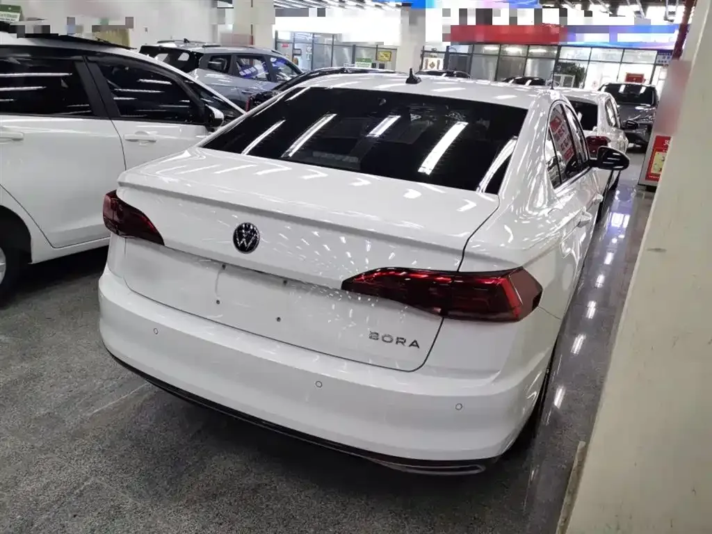 Volkswagen Bora 2022 из CN, фото 7