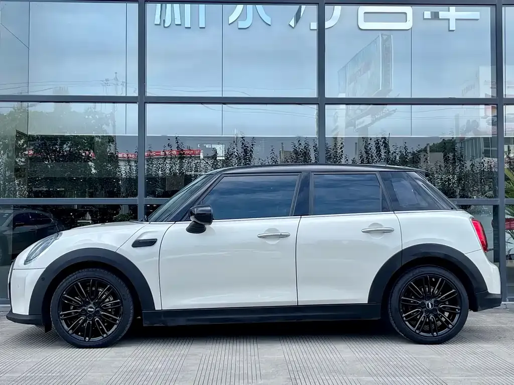 MINI Cooper (3-door) 2021 из CN, фото 6