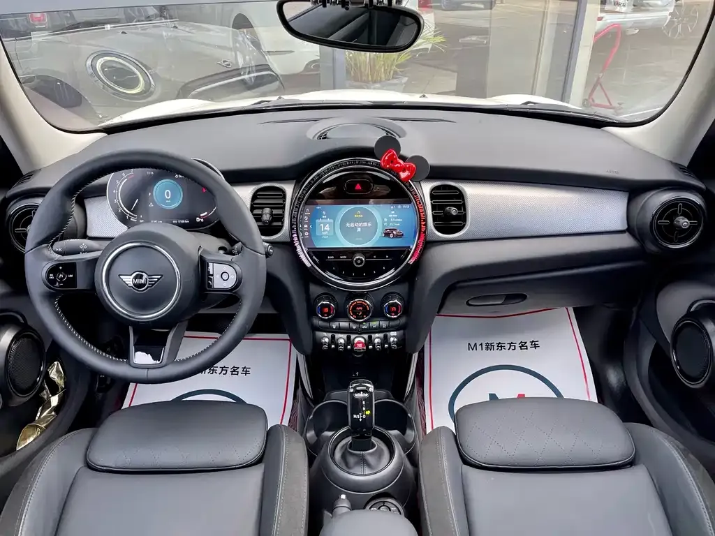 MINI Cooper (3-door) 2021 из CN, фото 9