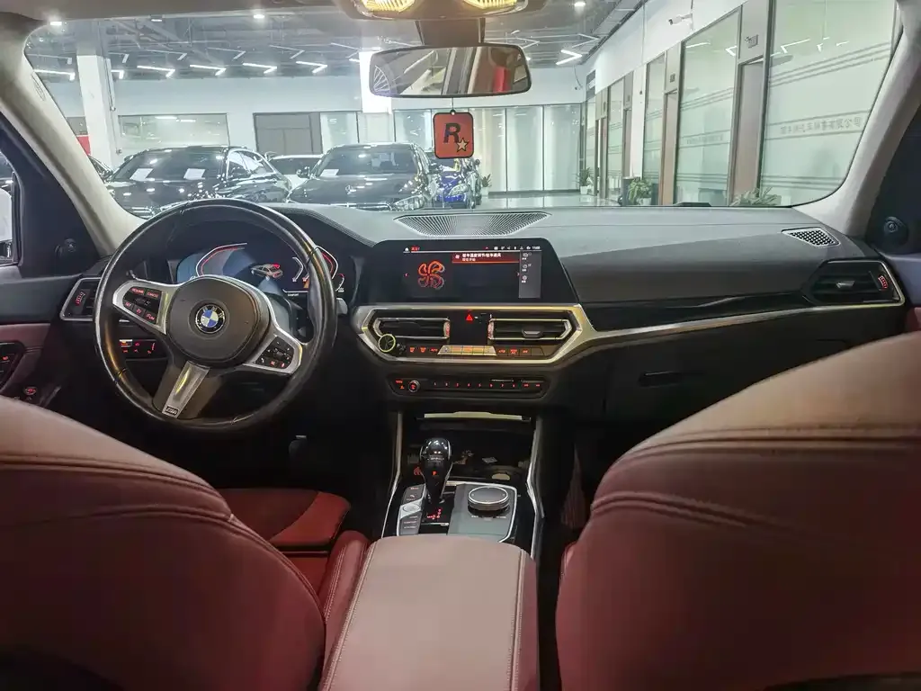 BMW 3 Series 2022 из CN, фото 8