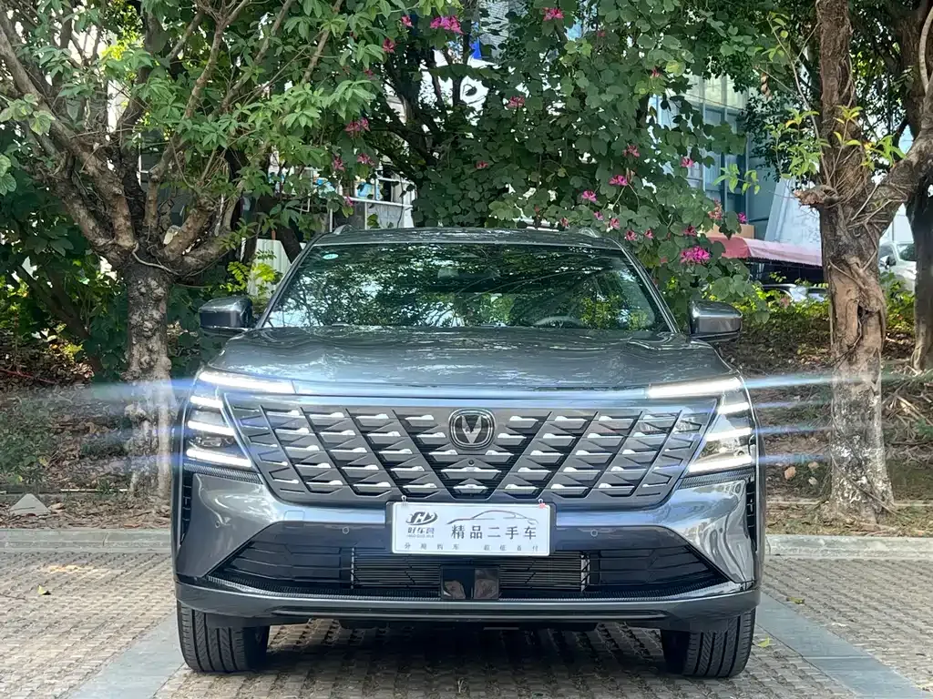 Changan CS75PLUS — фото 10