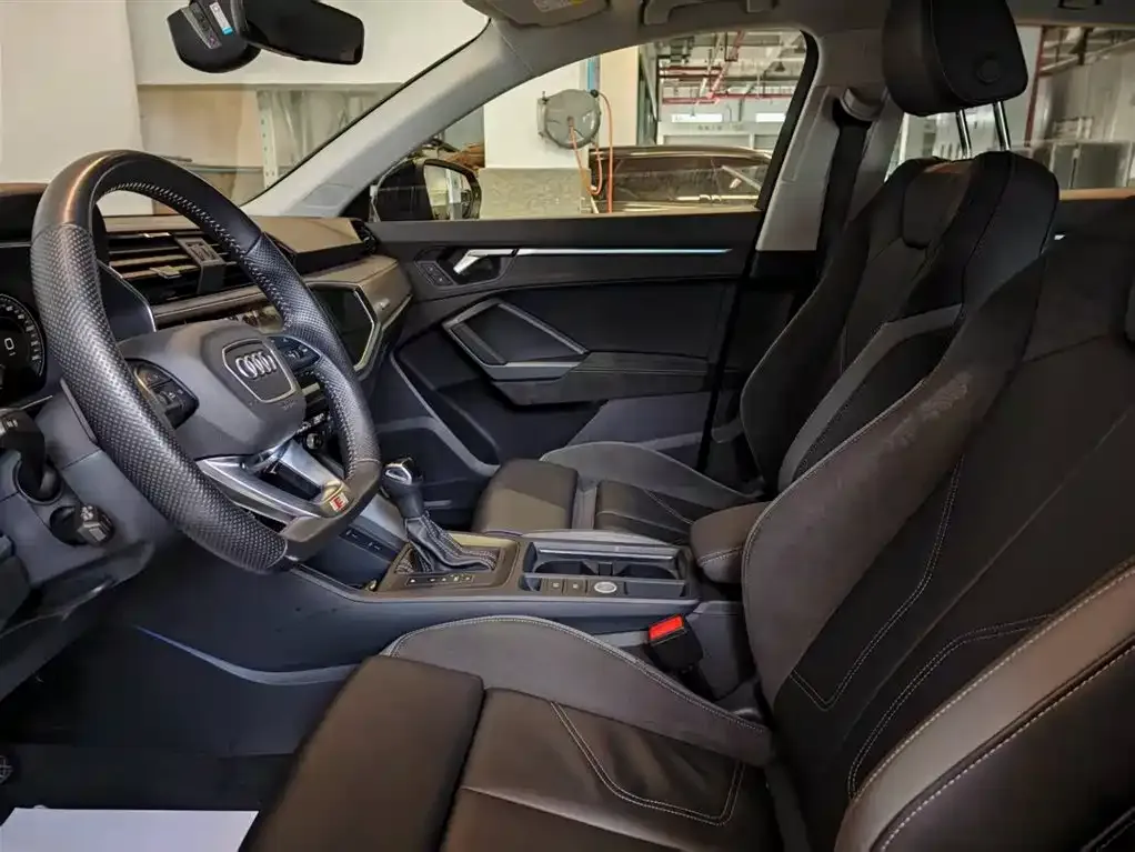 Audi Q3 Sportback 2022 из CN, фото 6