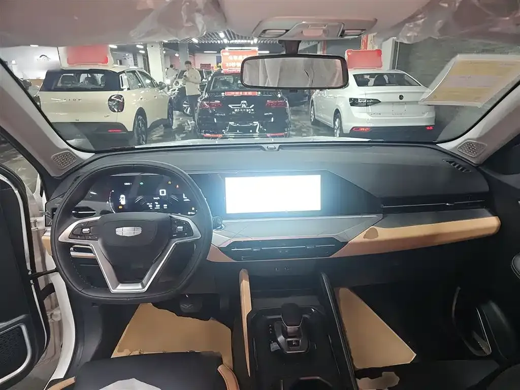 Geely Haoyue PRO 2025 из CN, фото 10