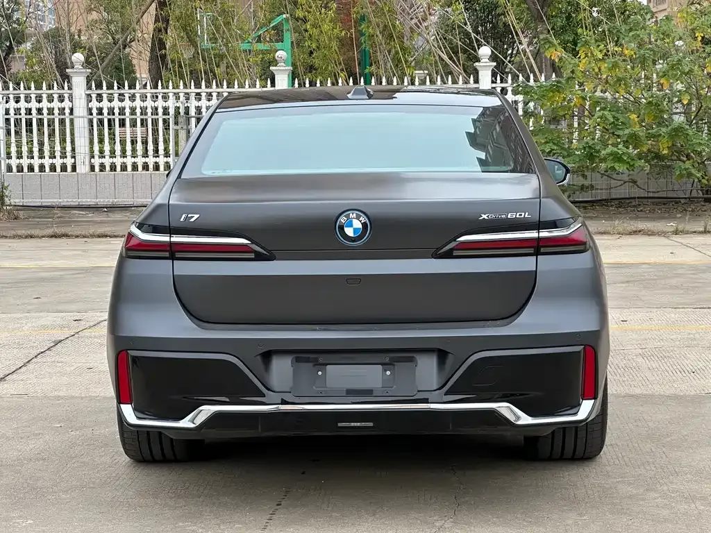 BMW i7 2023 из CN, фото 6