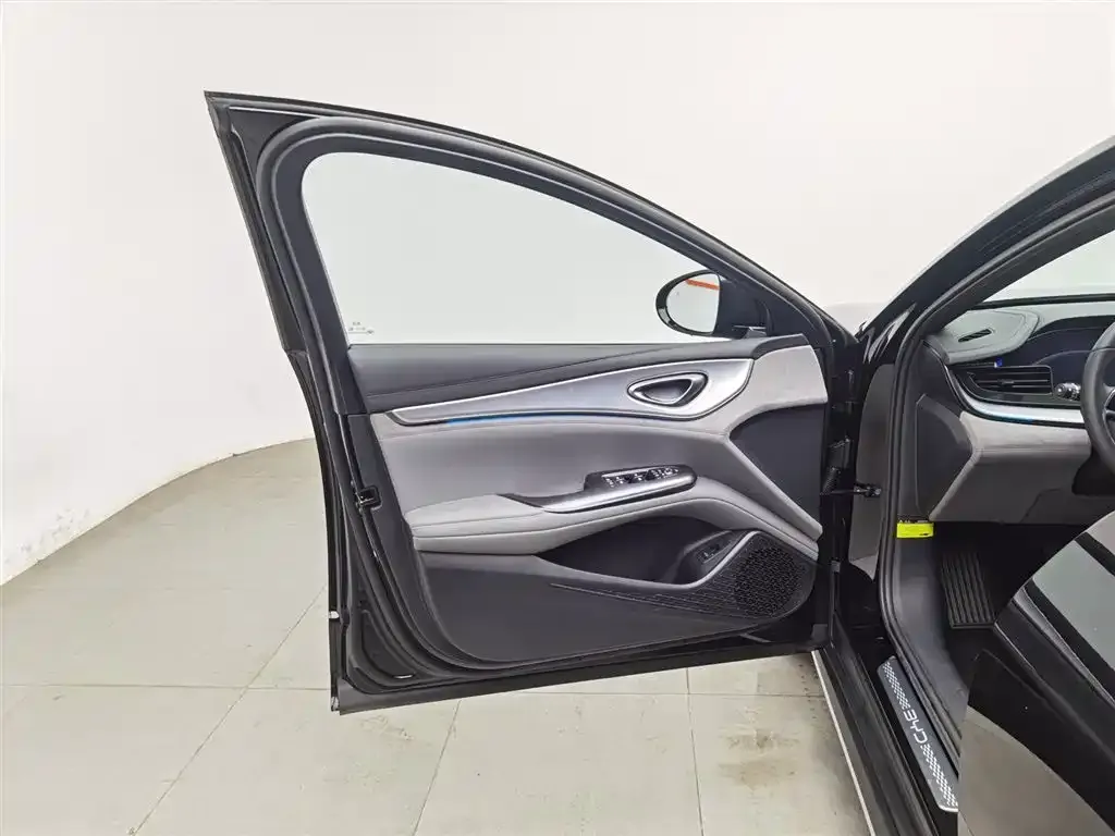BYD Seal 07 DM-i 2025 из CN, фото 5