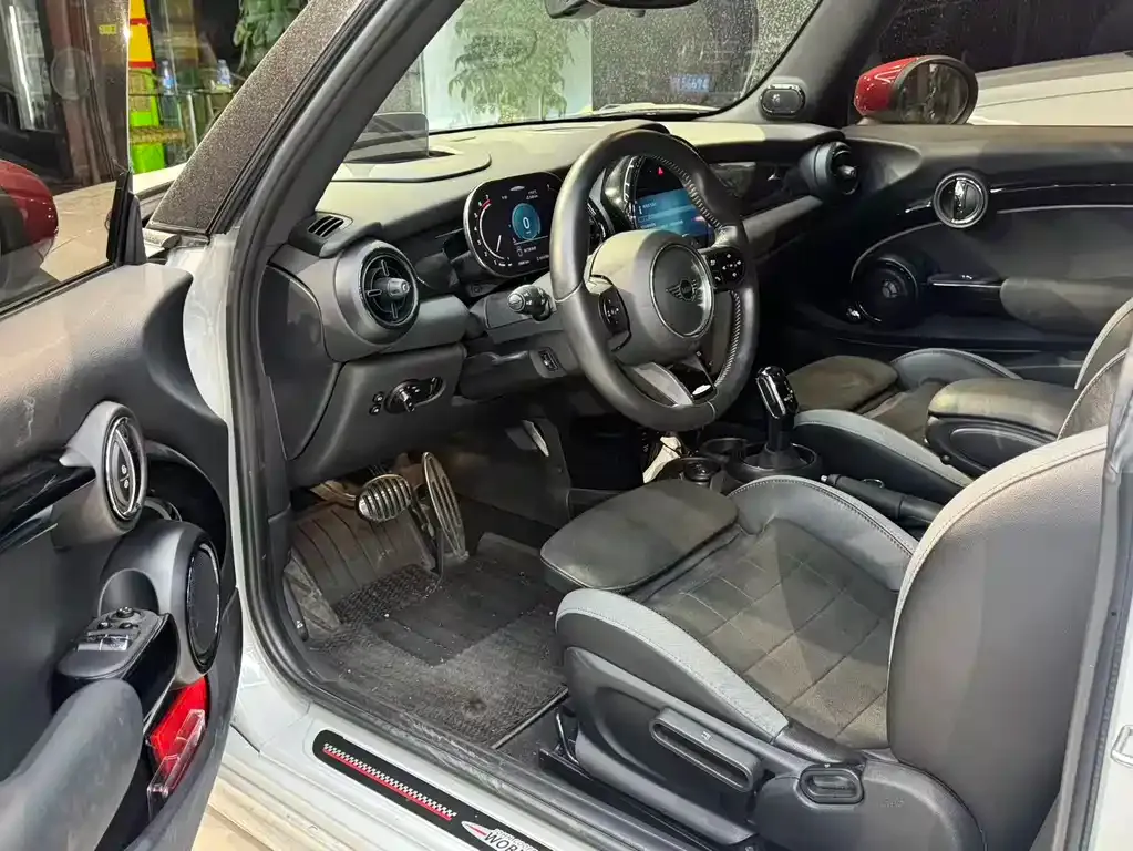 MINI JCW (John Cooper Works) 2021 из CN, фото 5