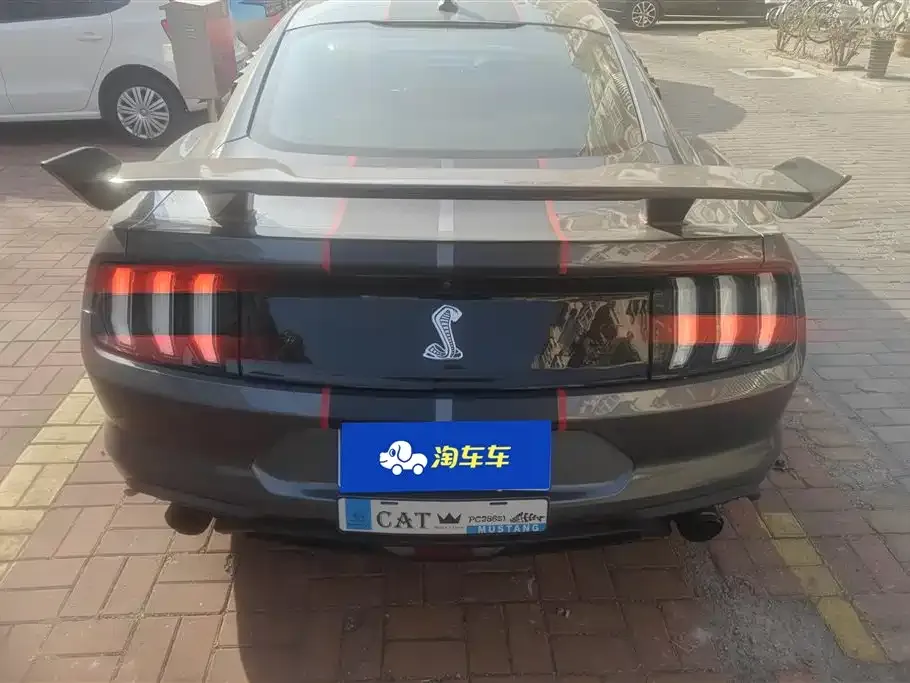 Ford Mustang 2023 из CN, фото 8