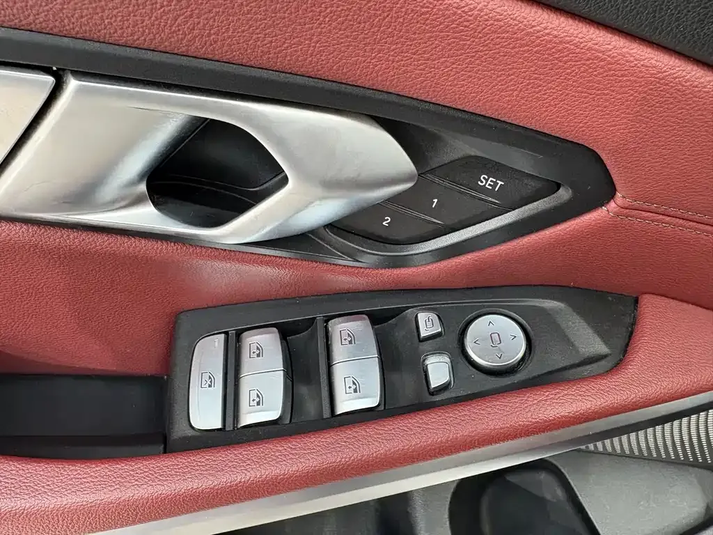 BMW 3 Series 2023 из CN, фото 9