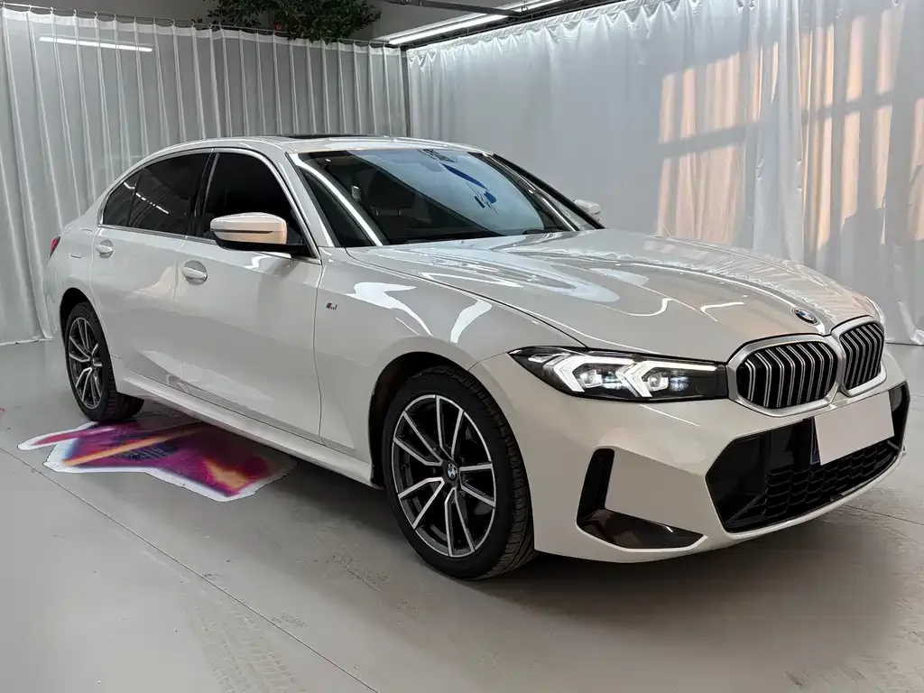 BMW 3 Series 2023 из CN, фото 4