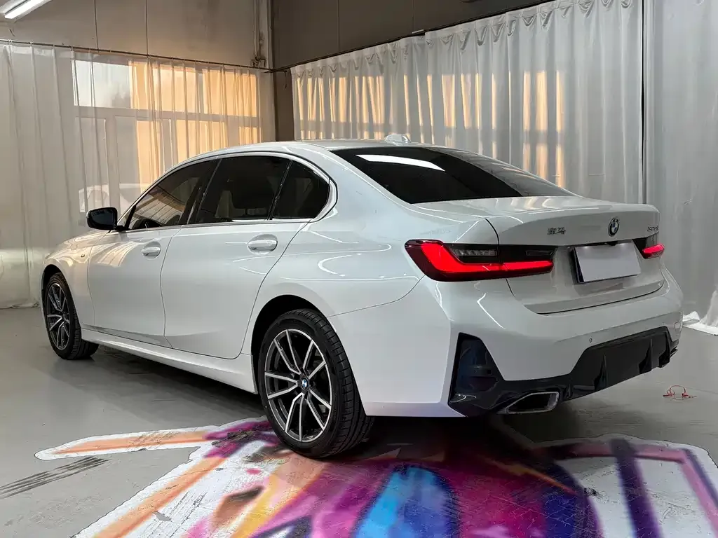 BMW 3 Series 2023 из CN, фото 7