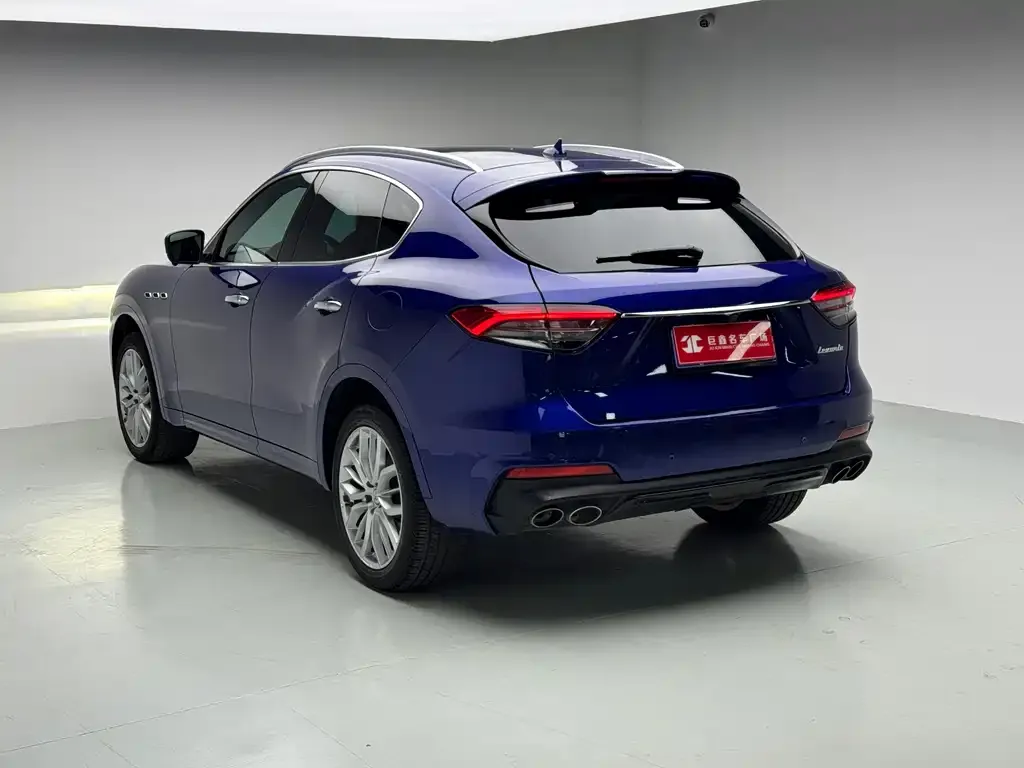 Maserati Levante — фото 9