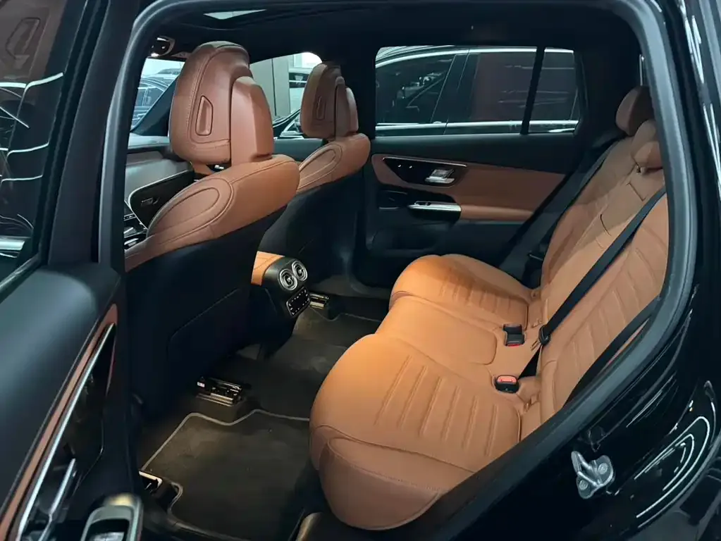 Mercedes-Benz GLC 2024 из CN, фото 7