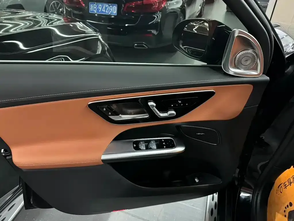 Mercedes-Benz GLC 2024 из CN, фото 10