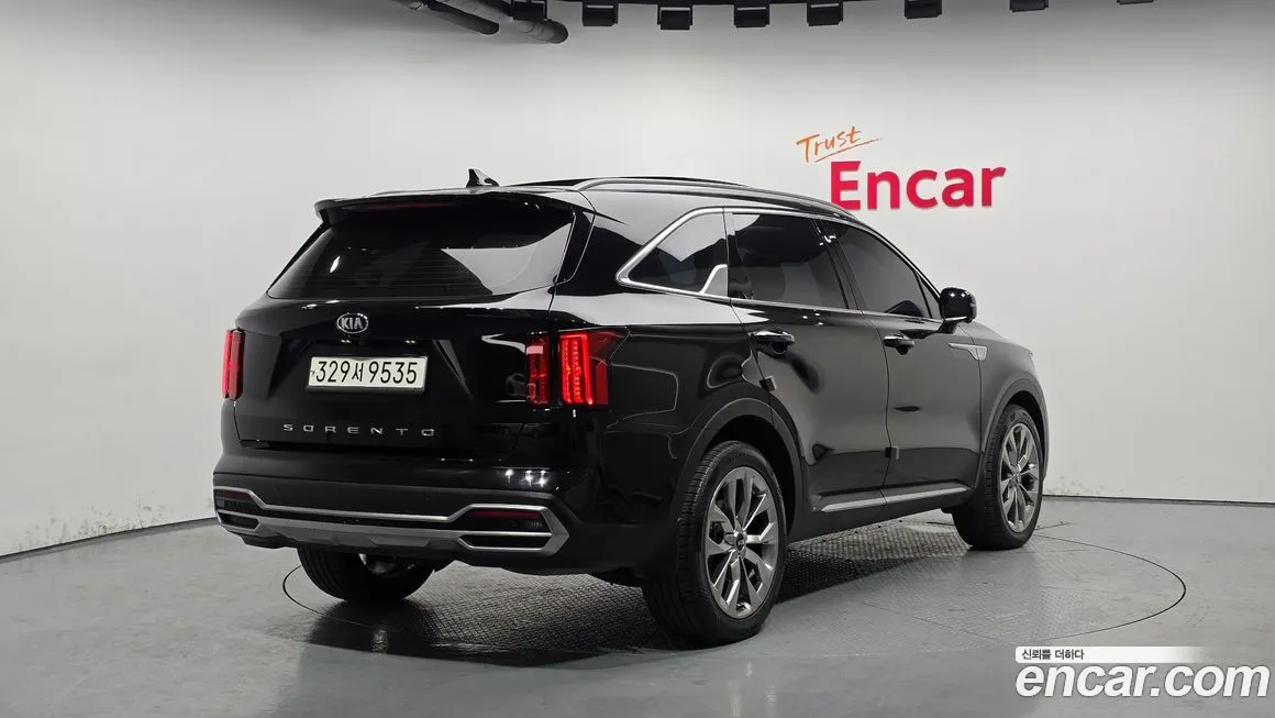 Kia Sorento — фото 2