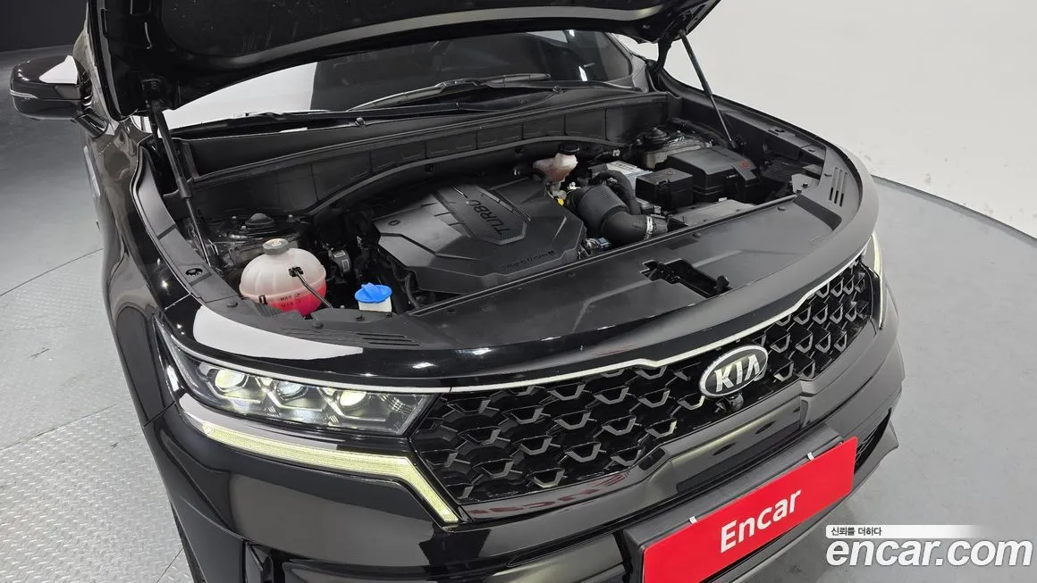 Kia Sorento — фото 7
