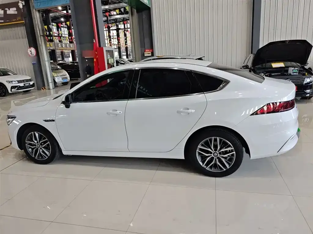 BYD Qin PLUS 2023 из CN, фото 5