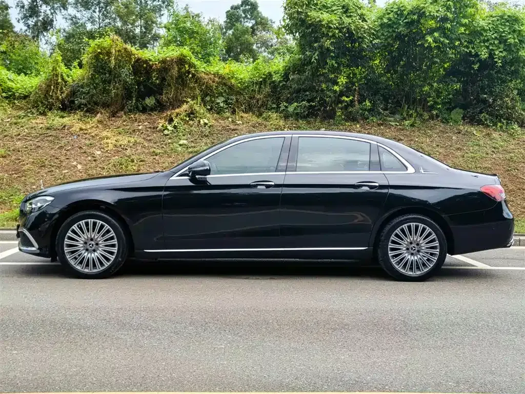 Mercedes-Benz E-Class 2022 из CN, фото 10