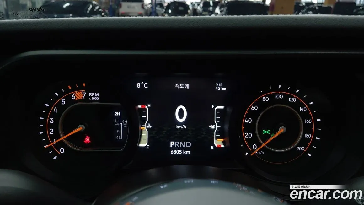 Jeep Wrangler 2025 из KR, фото 2