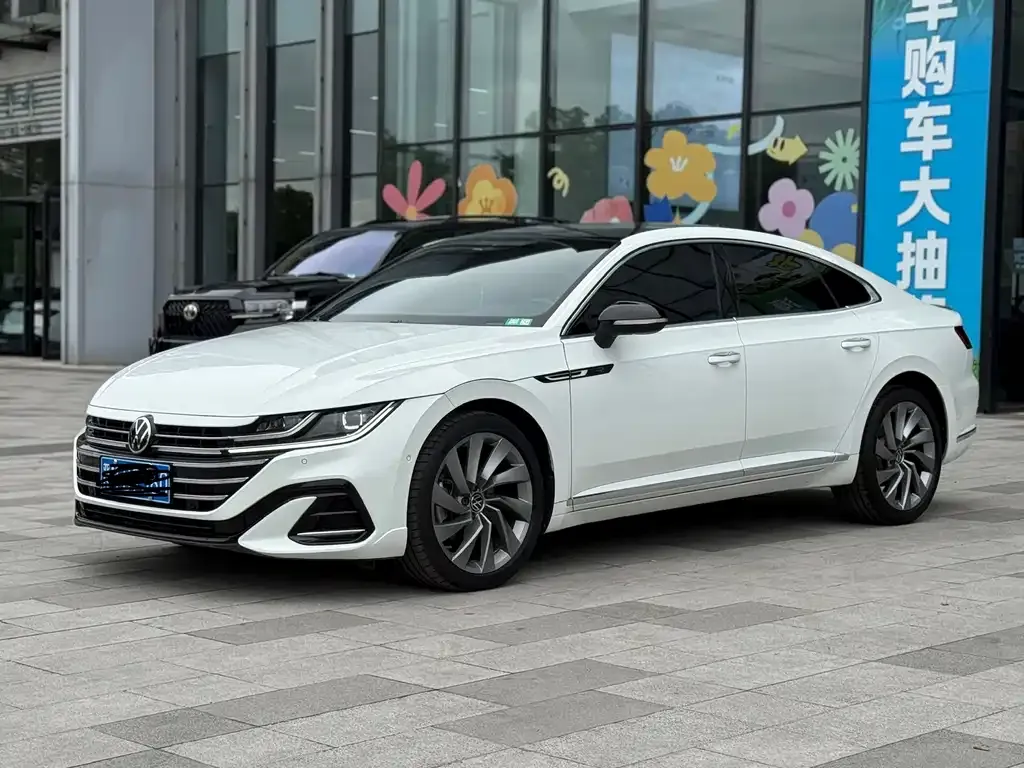 Volkswagen CC 2022 из CN, фото 1