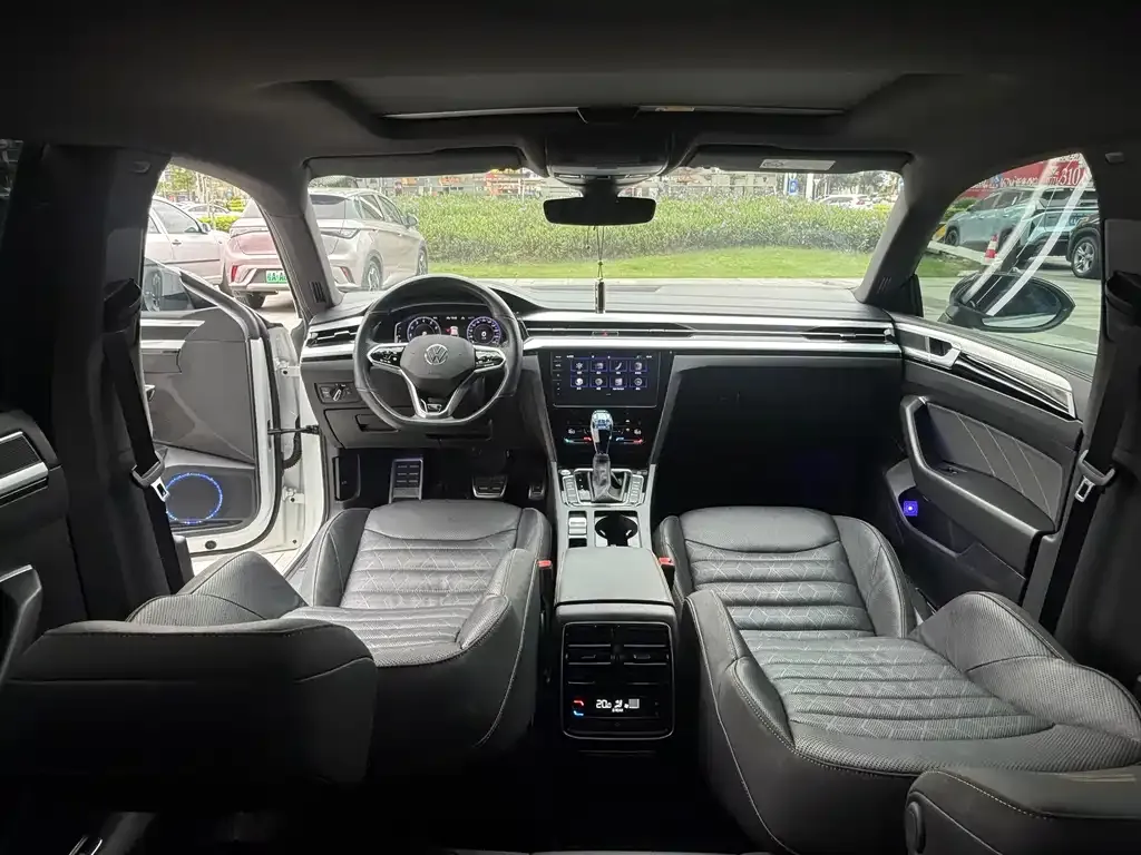 Volkswagen CC 2022 из CN, фото 3