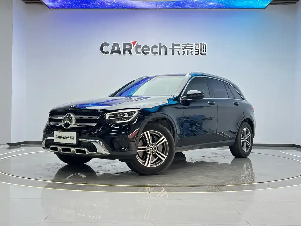 Mercedes-Benz GLC — фото 1