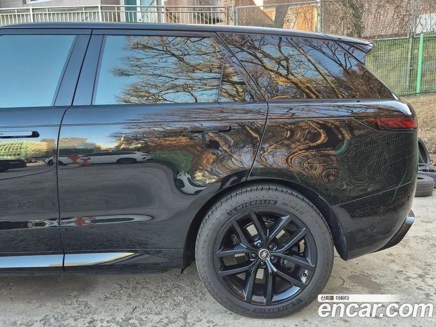 Land Rover Range Rover Sport 2025 из KR, фото 5