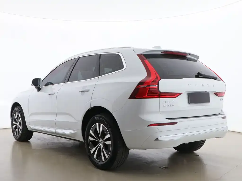 Volvo XC60 2023 из CN, фото 5