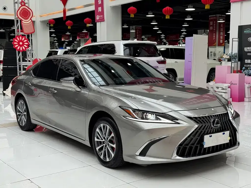 Lexus ES 2023 из CN, фото 7