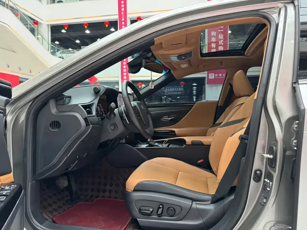 Lexus ES 2023 из CN, фото 9