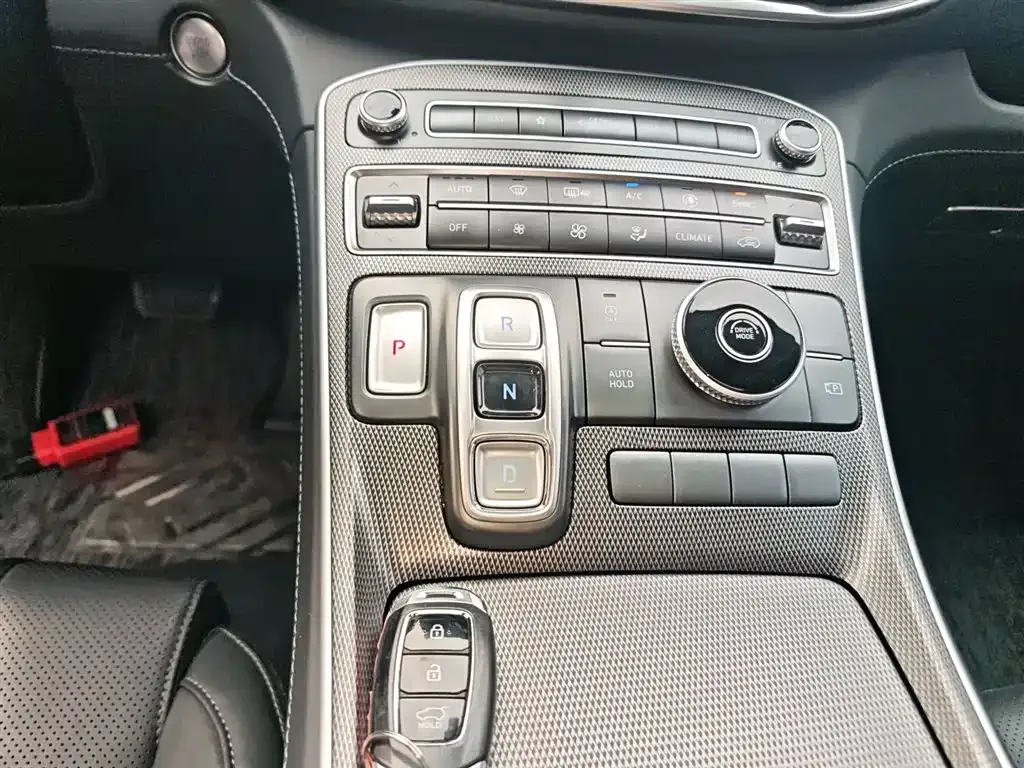 Hyundai Santa Fe 2022 из CN, фото 8