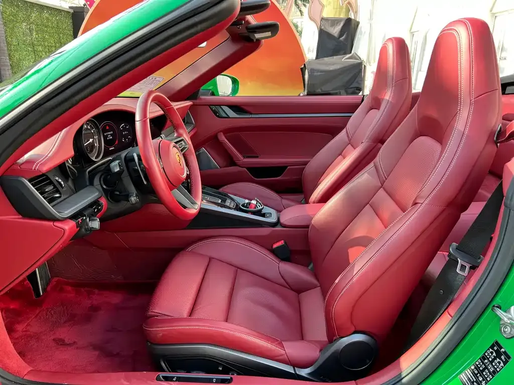 Porsche 911 2021 из CN, фото 8