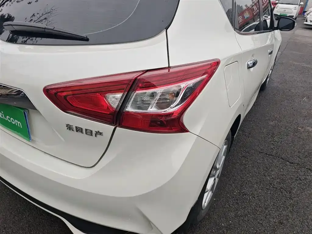 Nissan Tiida 2022 из CN, фото 3