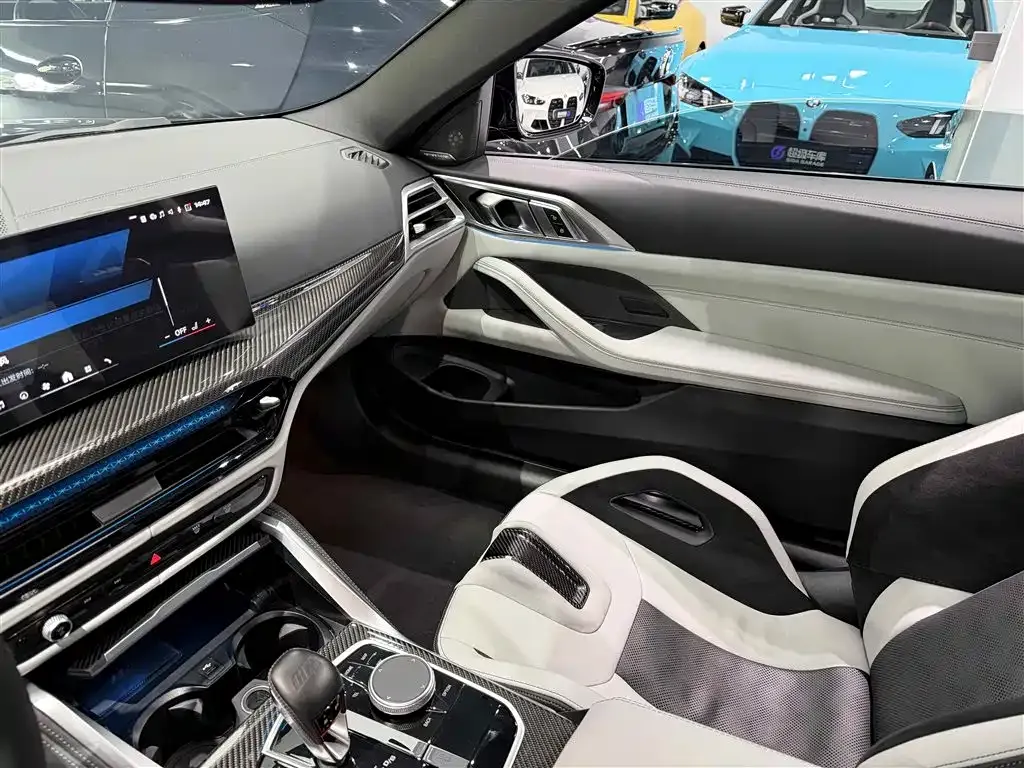 BMW M4 2025 из CN, фото 7