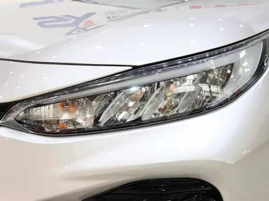 Toyota Wildlander 2022 из CN, фото 8