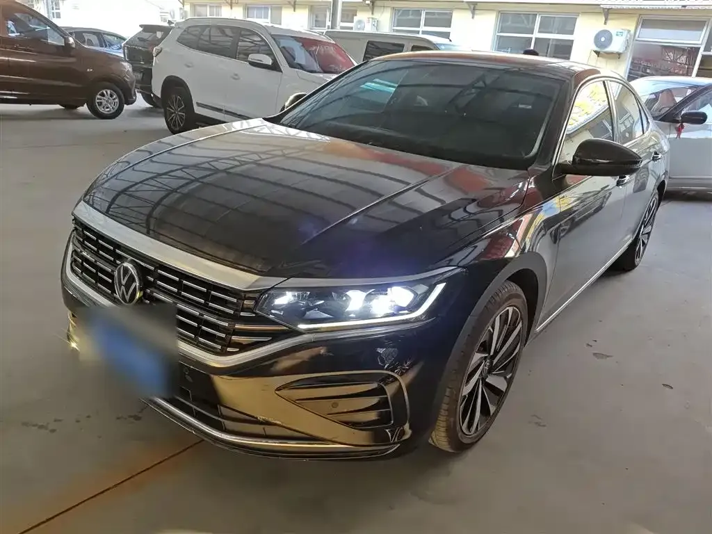 Volkswagen Passat 2022 из CN, фото 1