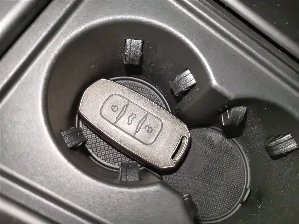 Geely Boyue 2023 из CN, фото 9