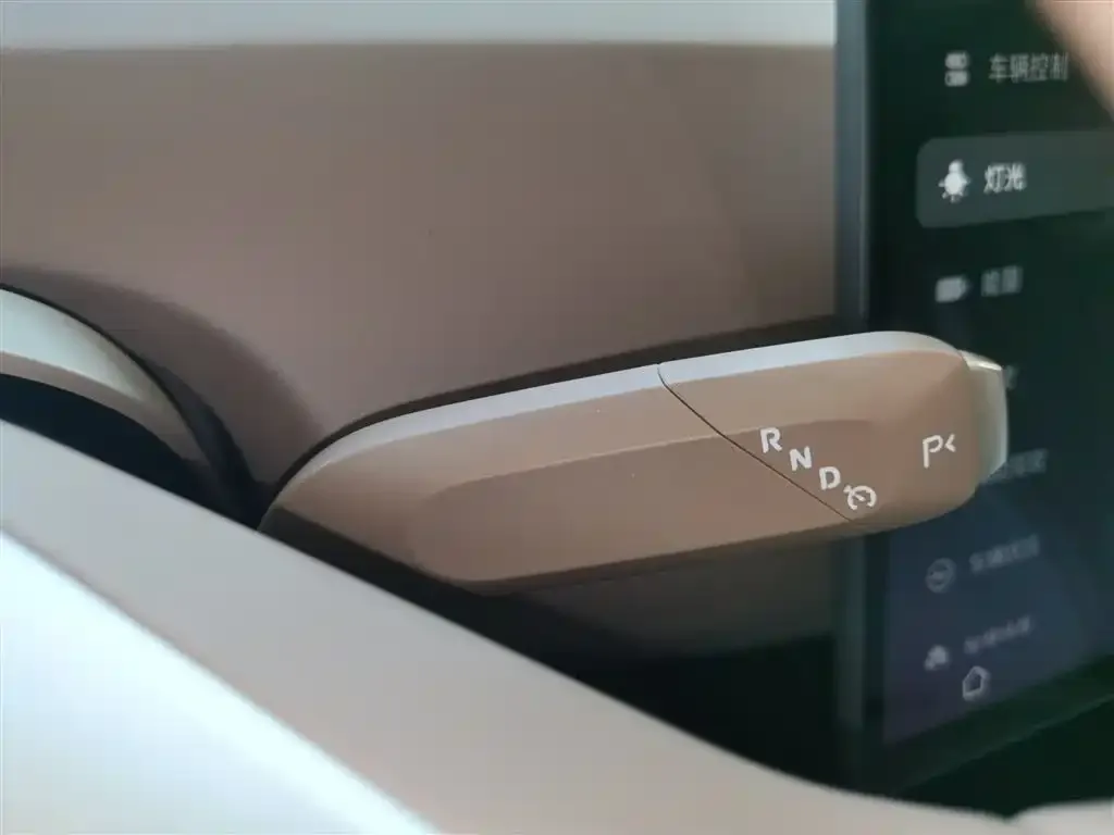 [object Object] Avatr 07 2025 из CN, фото 6