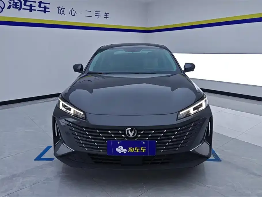 Changan Eado — фото 7