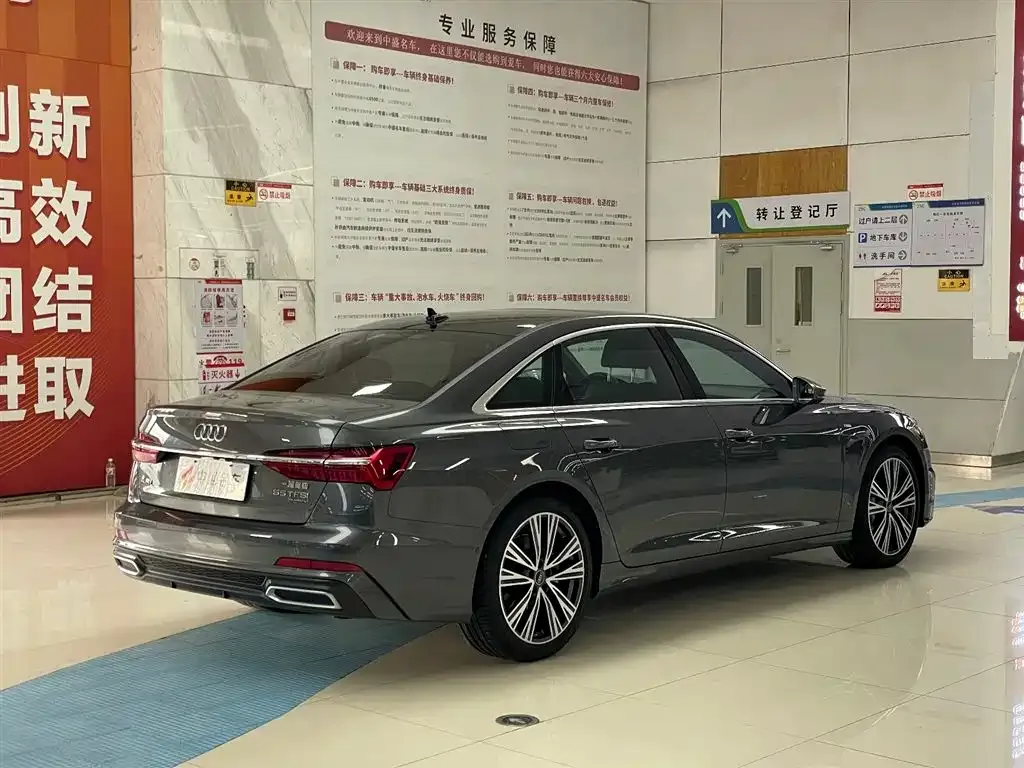 Audi A6L 2022 из CN, фото 7