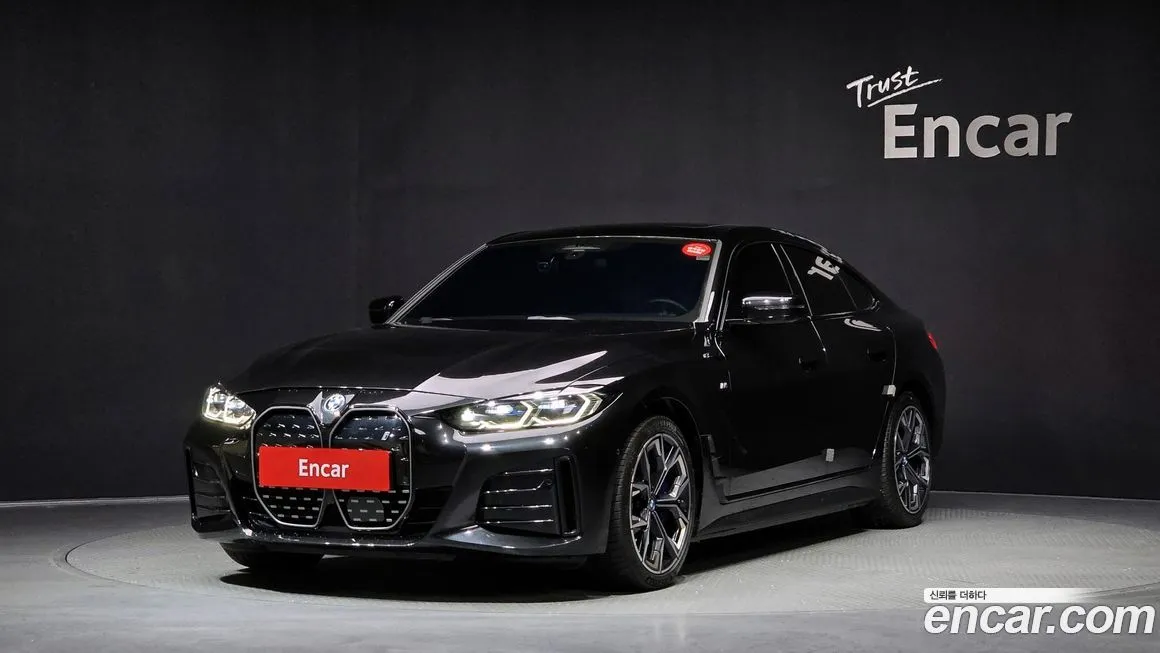 BMW i4 2023 из KR, фото 1