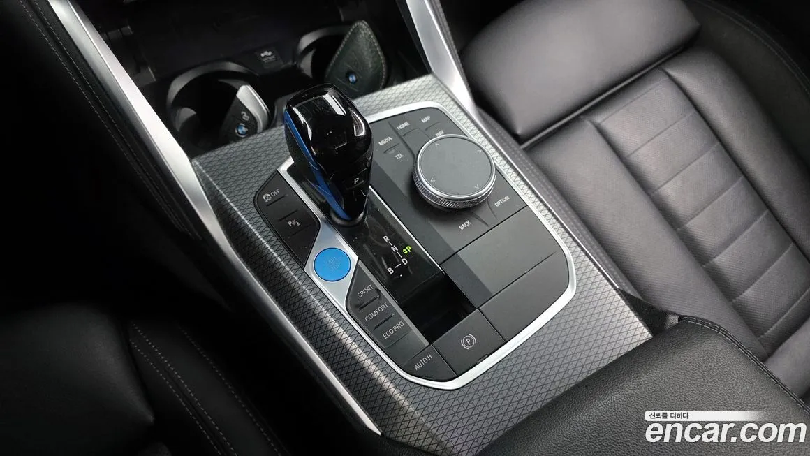 BMW i4 2023 из KR, фото 10