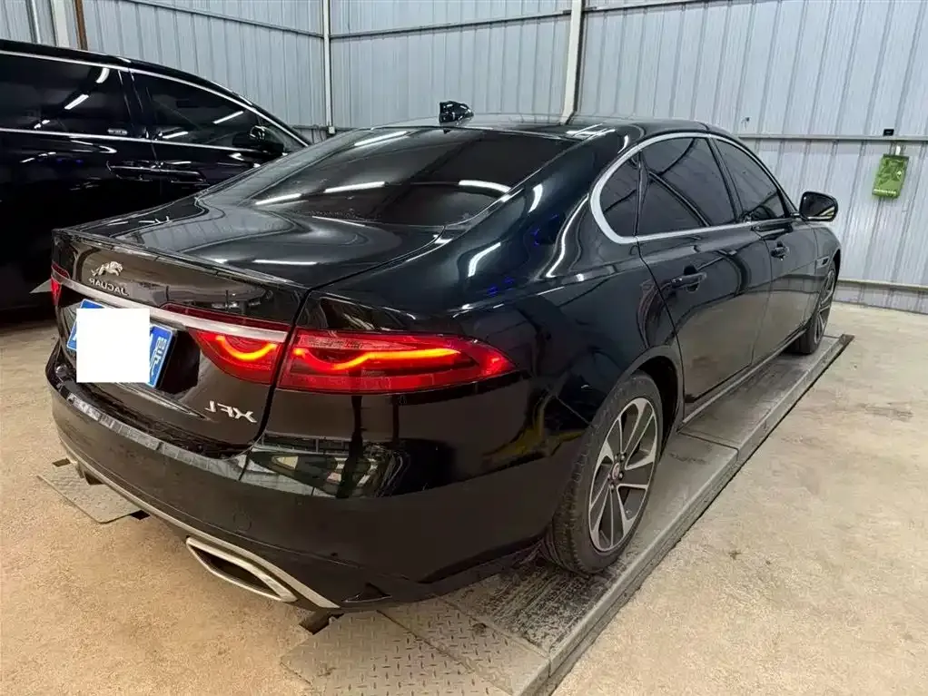 Jaguar XFL 2023 из CN, фото 6