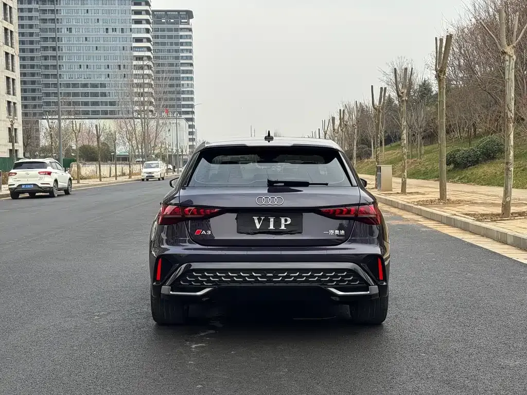 Audi A3 2025 из CN, фото 6
