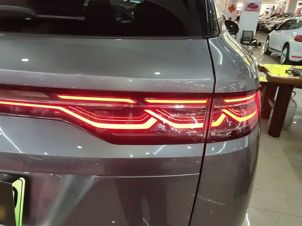 BYD L DM-i 2024 из CN, фото 7
