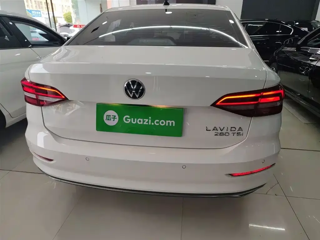 Volkswagen Lavida 2024 из CN, фото 8