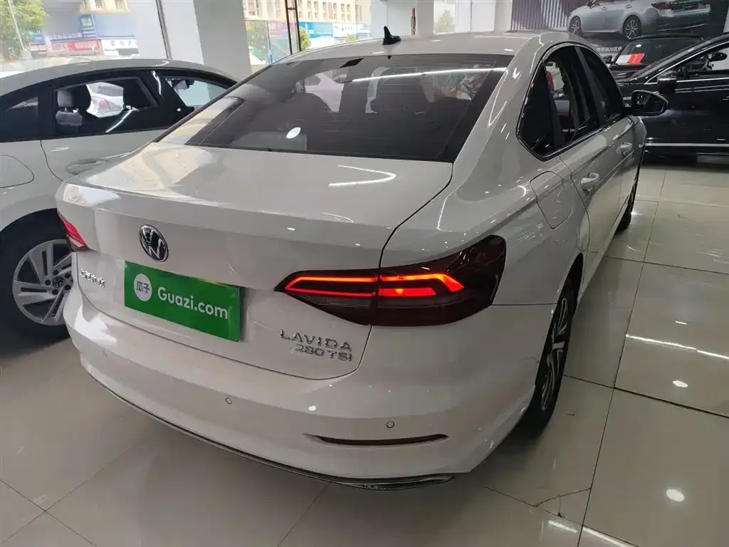 Volkswagen Lavida 2024 из CN, фото 3