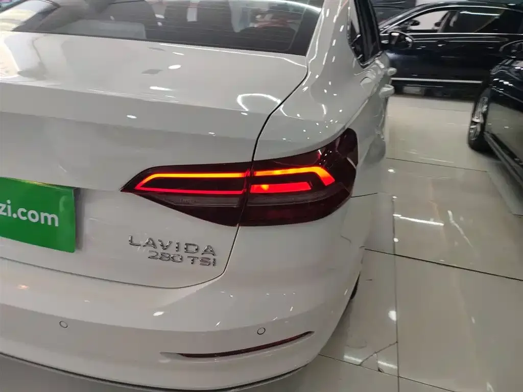 Volkswagen Lavida 2024 из CN, фото 2