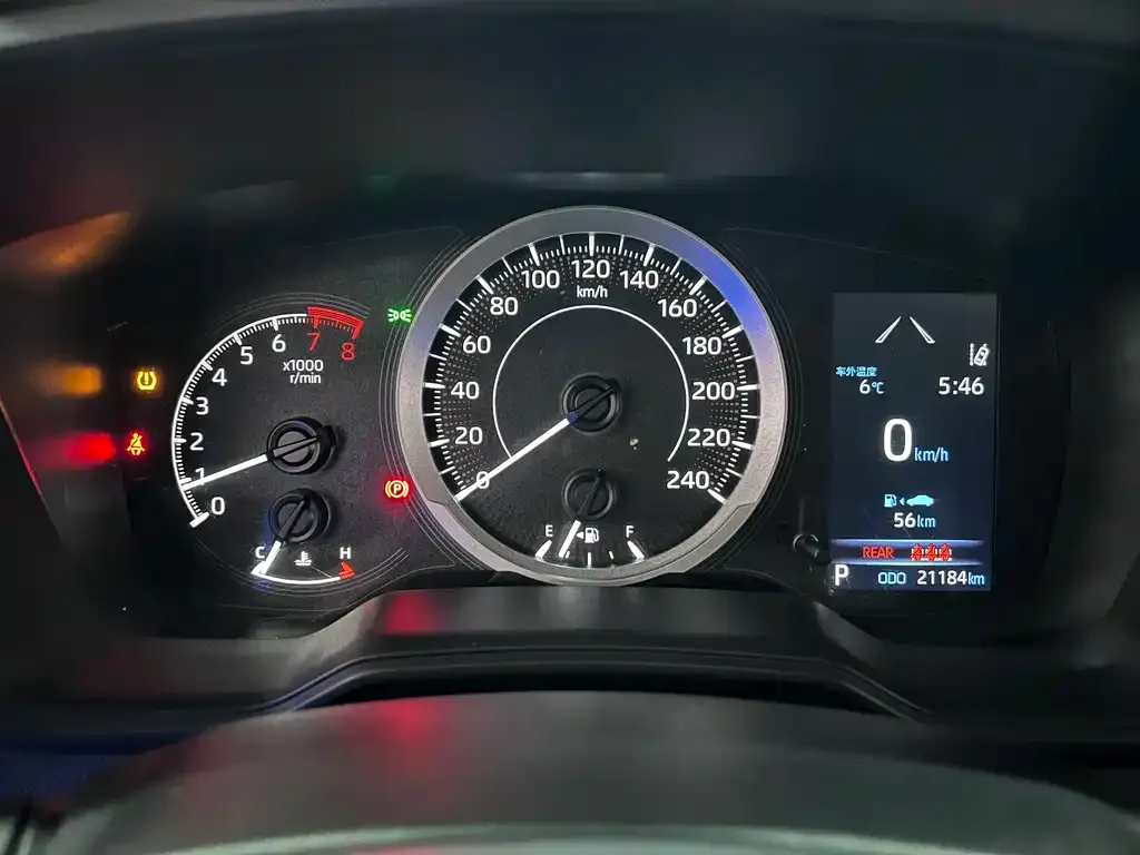 Toyota Frontlander 2022 из CN, фото 4