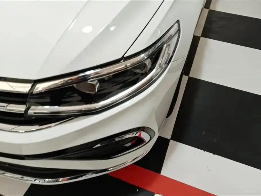 Volkswagen Bora 2023 из CN, фото 2