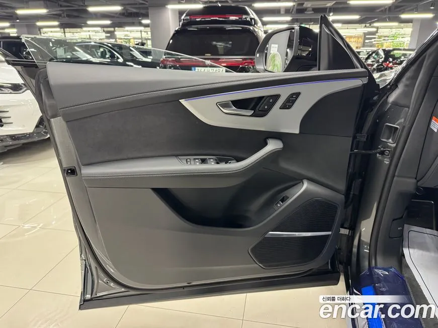 Audi Q8 2026 из KR, фото 9